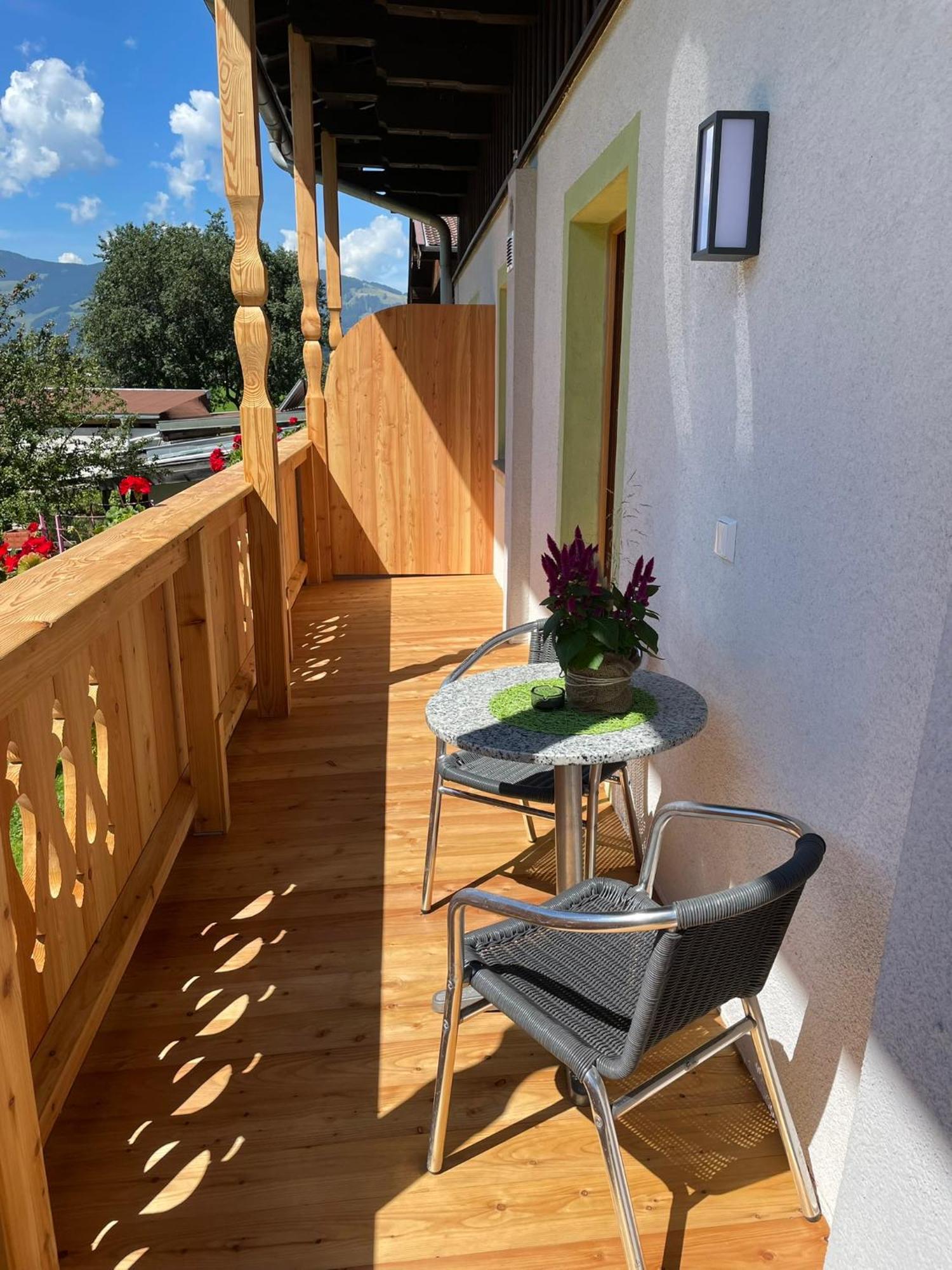 Obermuehlhof Apartment Saalfelden Bagian luar foto