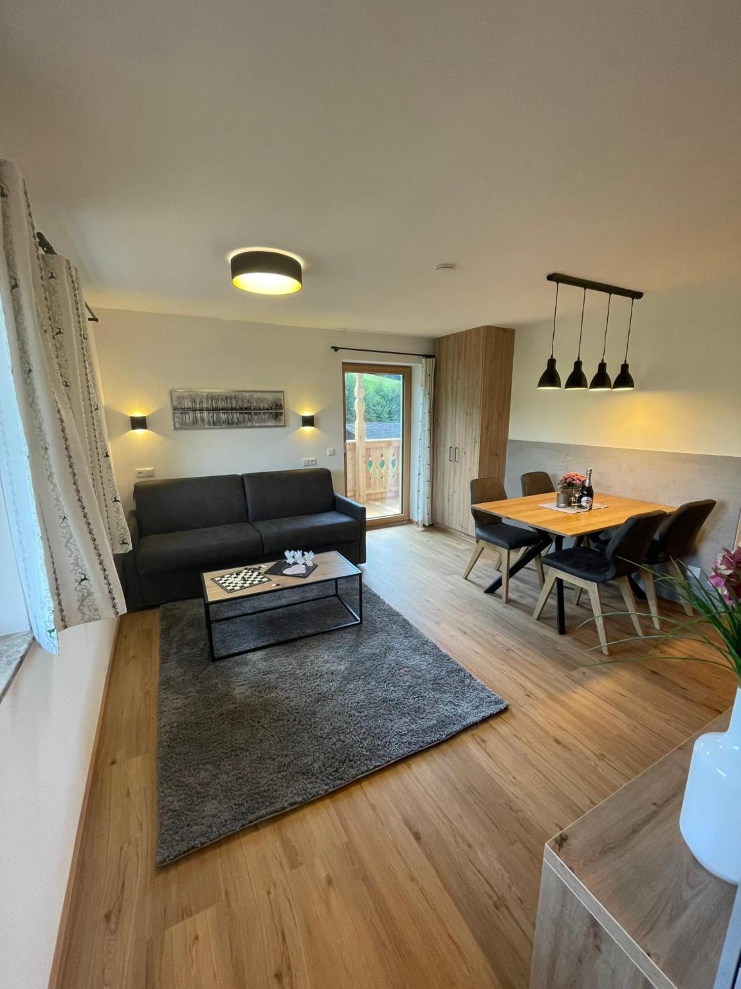 Obermuehlhof Apartment Saalfelden Bagian luar foto