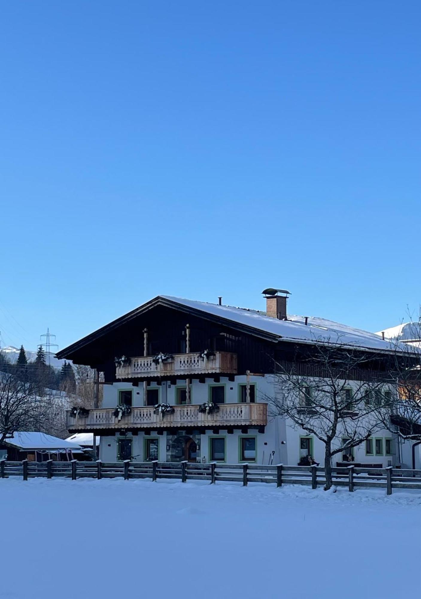 Obermuehlhof Apartment Saalfelden Bagian luar foto